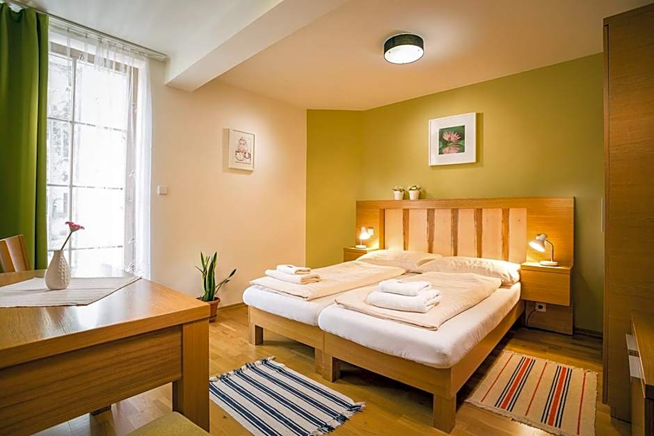 Penzion a vinařství U Vrbů