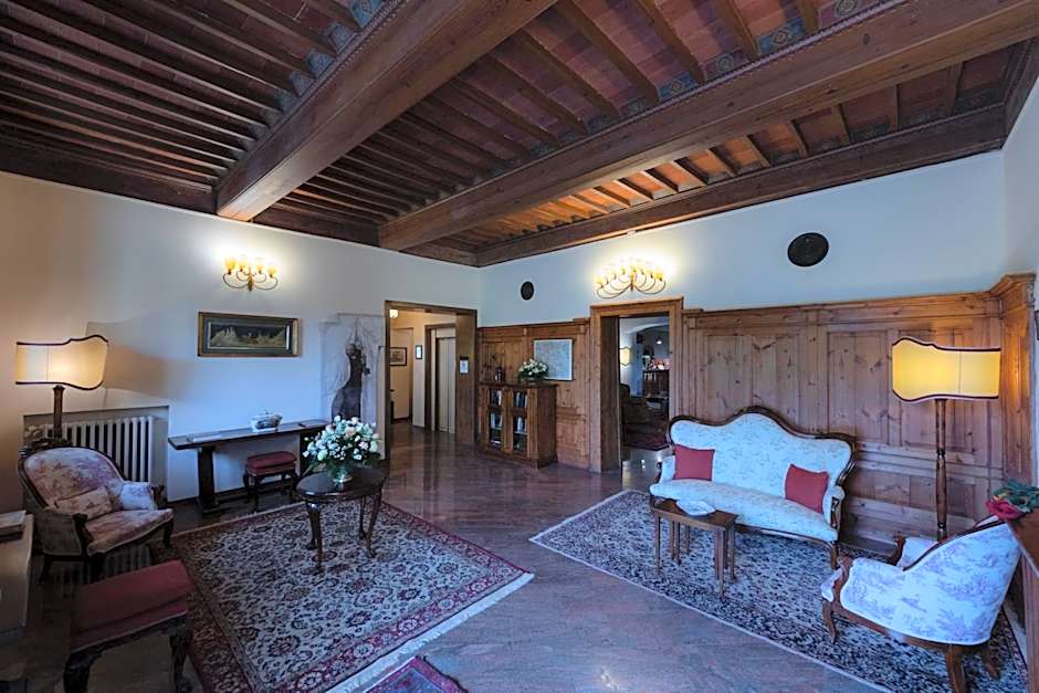 Villa Scacciapensieri Boutique Hotel