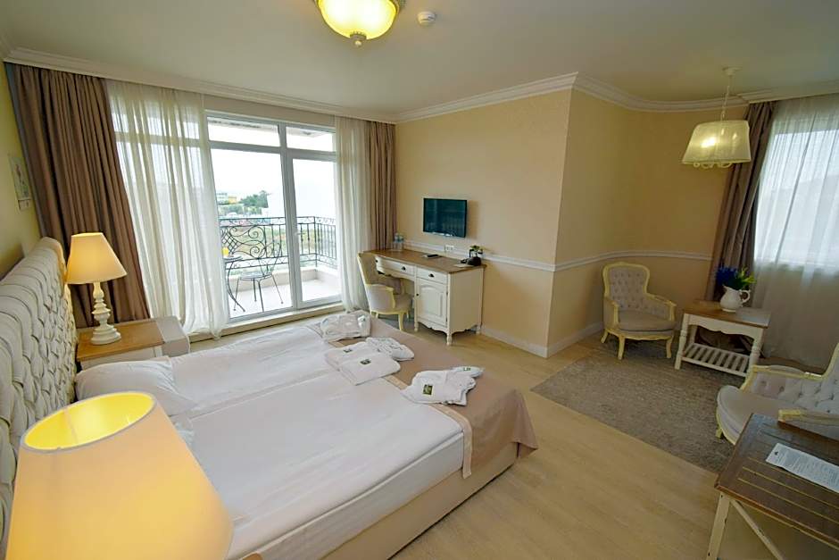 Therma ECO Village