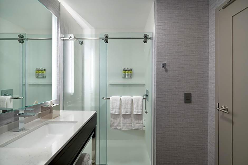 Staybridge Suites Boston Logan Airport - Revere By IHG