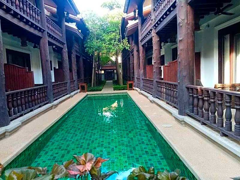 Treasure Hotel Laos
