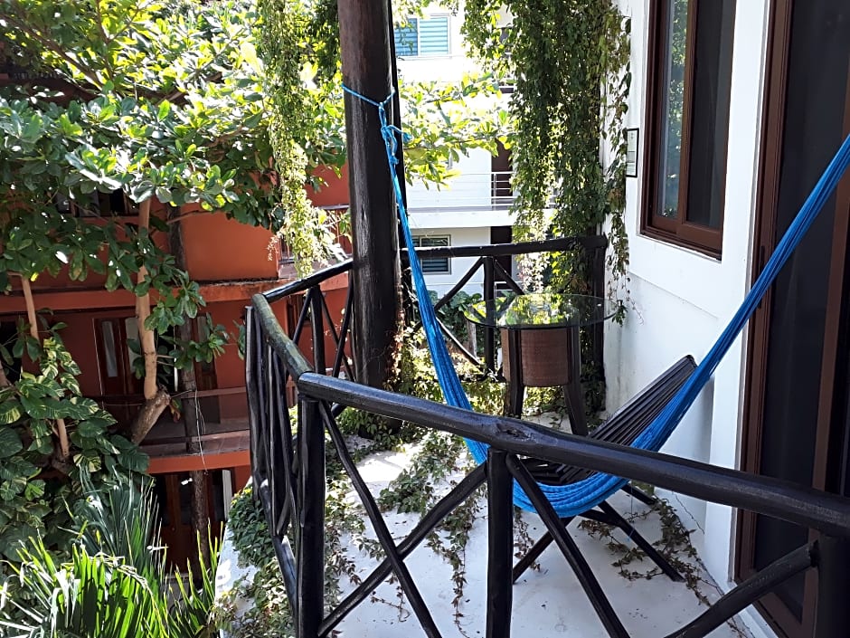 Siesta Fiesta Hotel - 5th Avenue- Adults Only