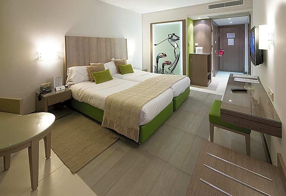 Golf Royal Hotel