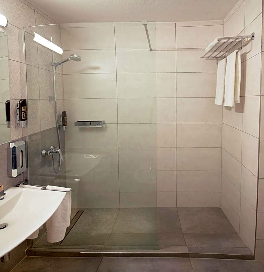 ARABEST Aparthotel & Boardinghouse