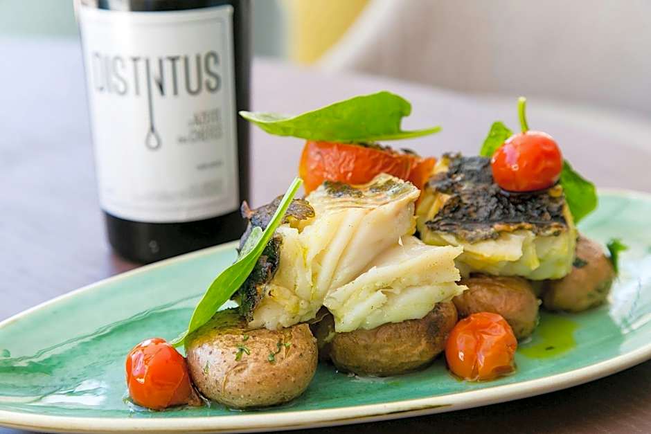 Four Points by Sheraton Sesimbra