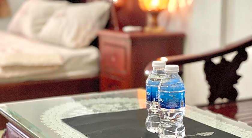 SKY Residence - 50m to Museum and Riverside