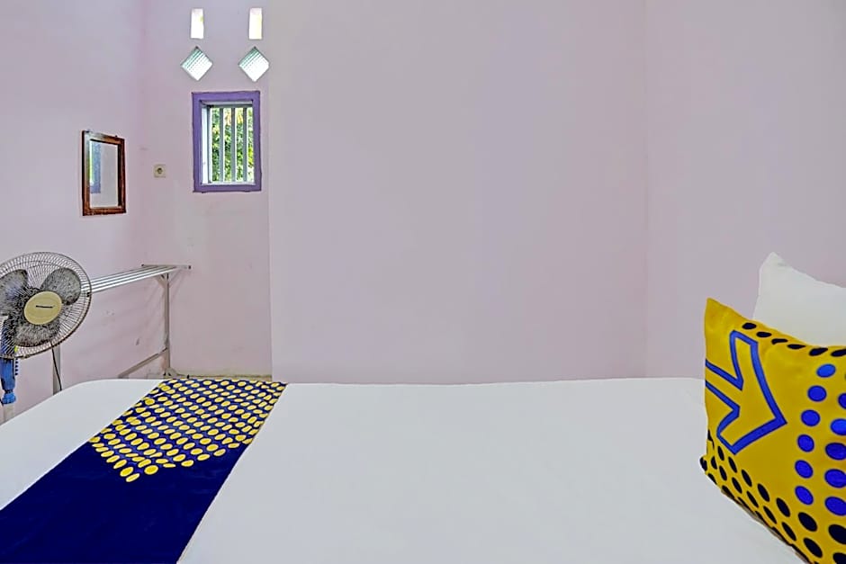 Hotel O Kemangi Asri Kost