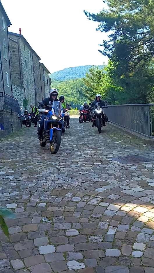 Il borgo Casteldelci