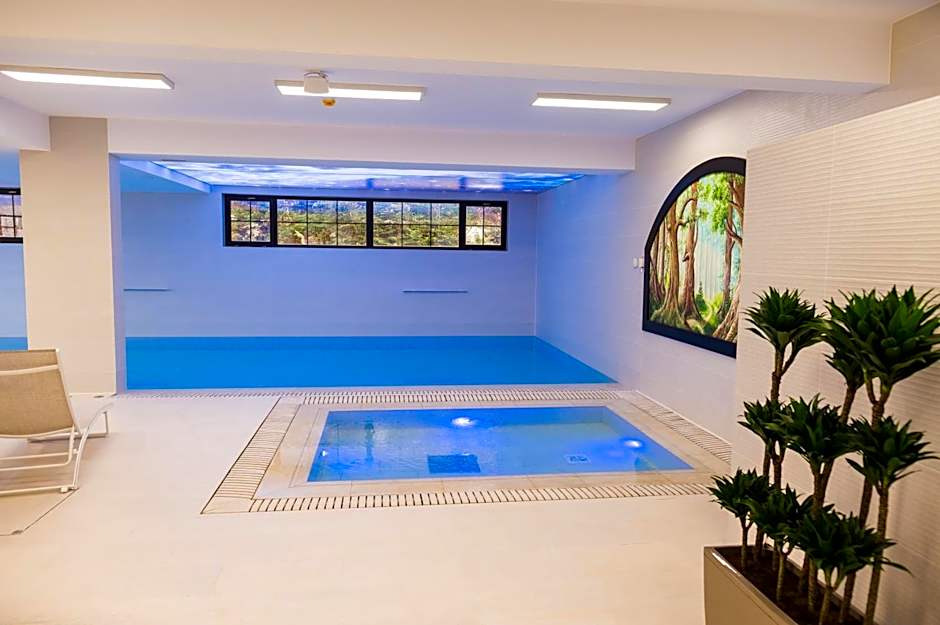 Piatra Pinului Ski & Spa