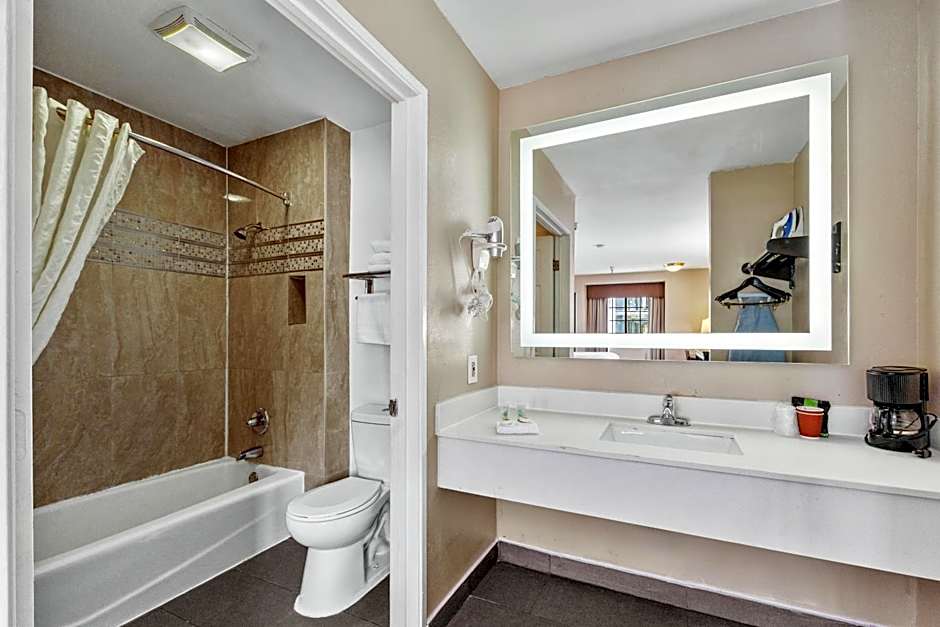Executive Inn
