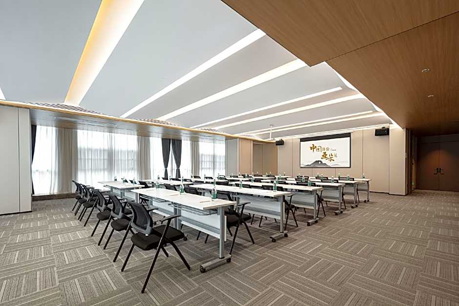 Atour Hotel Nanchang Hi-tech Administrative Service Center