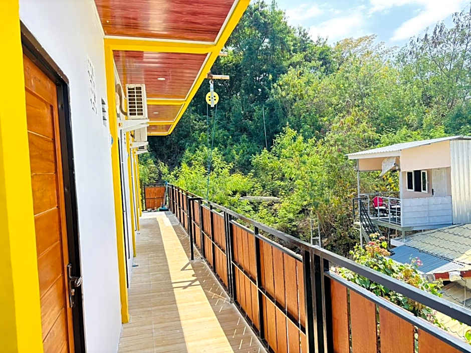 Tarsan Homestay