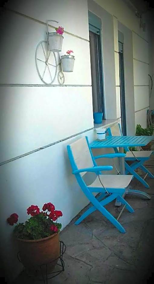 Smaragdi Studios and Rooms