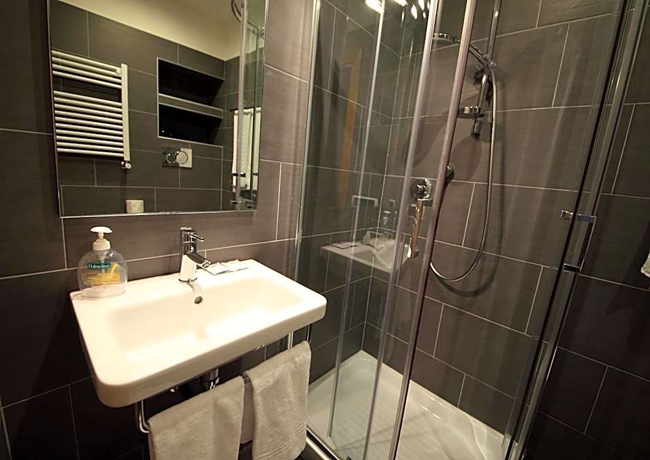 Tourist House B&B