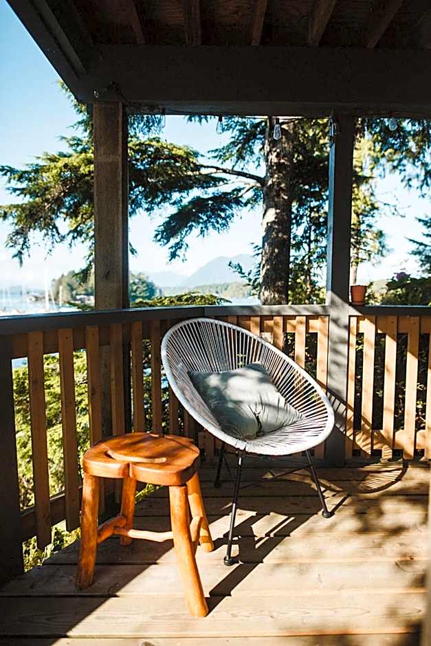 The Shoreline Tofino