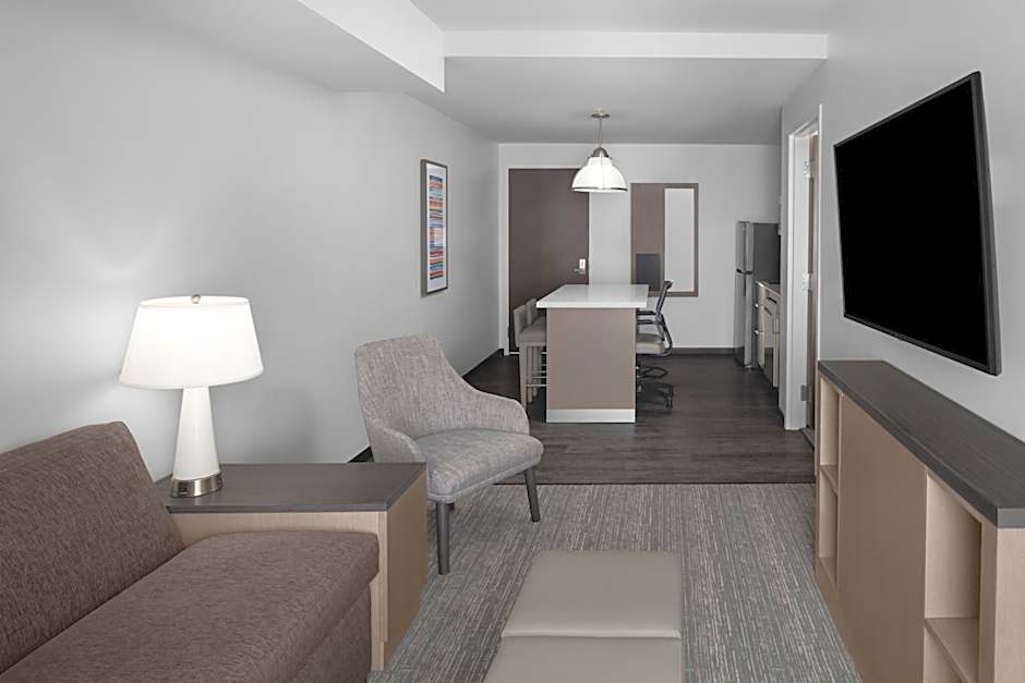 Hyatt House Lansing-University Area