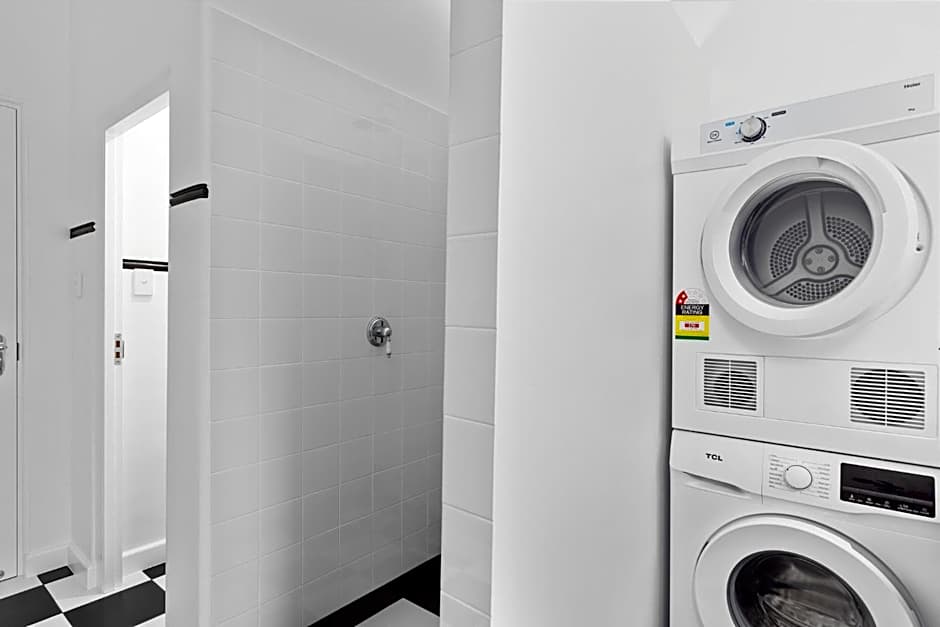 Deco Beach Luxury Apartments