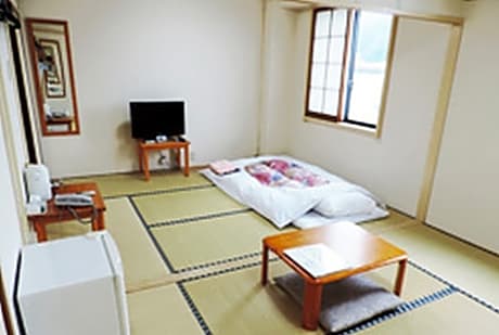Japanese Style Room with 12 Tatami - Smoking