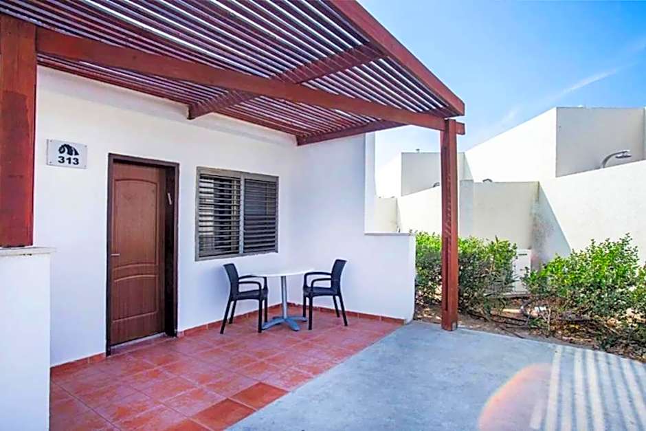 Nachsholim Beach Hotel