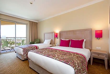 Triple Side Sea View Room