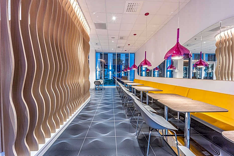 Prize by Radisson, Antwerp City