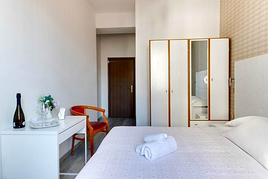 Hotel La Perla Rimini