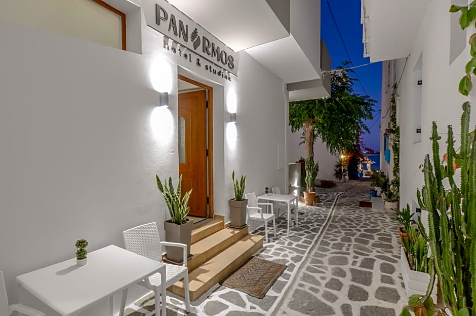 Panormos Hotel and Studios