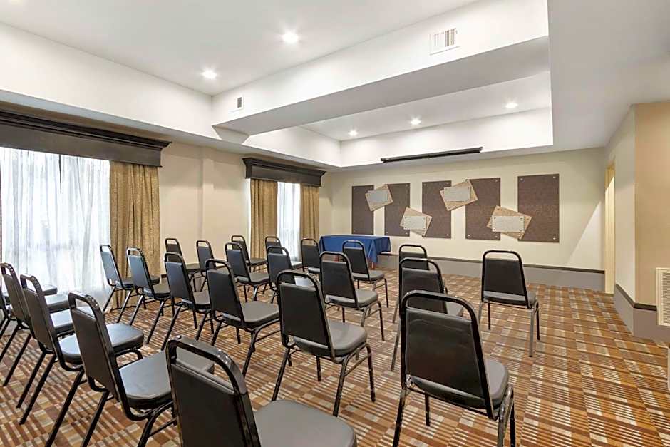 Best Western Magnolia Inn And Suites