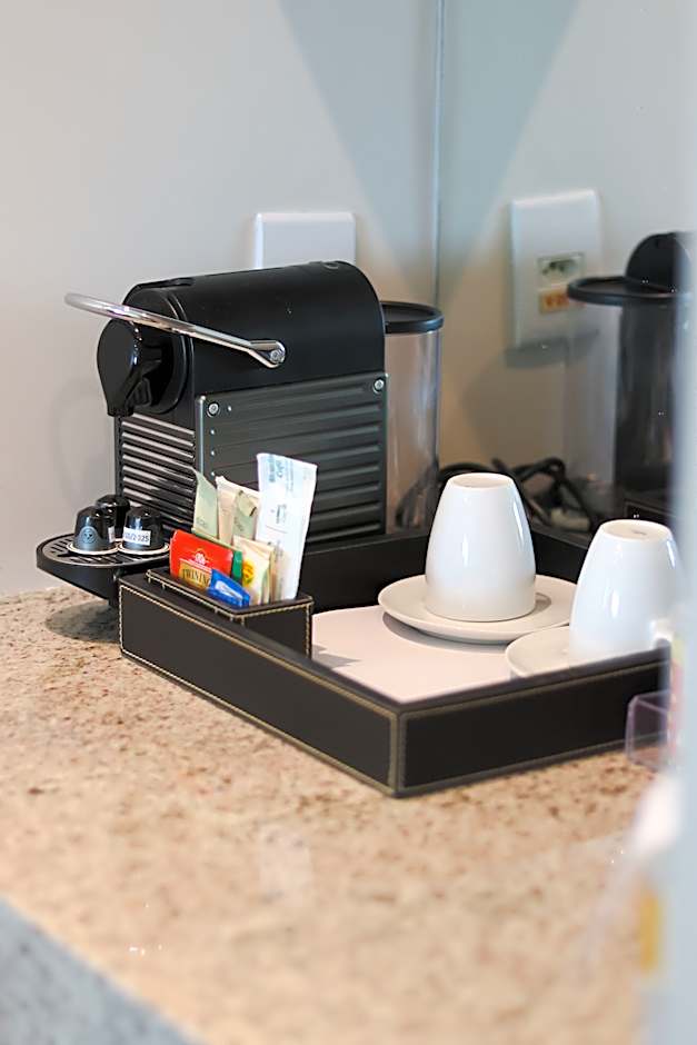 Foto 1 de 4 de Business Suite