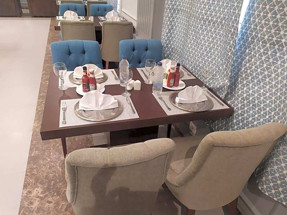 Royal Jewel Al Raml Hotel