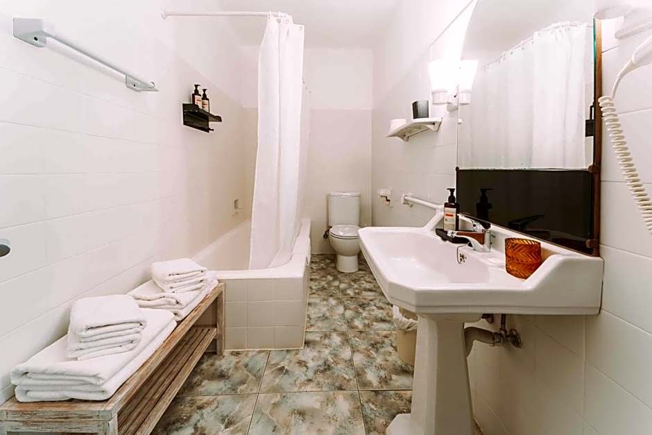 Hotel Bell Repos