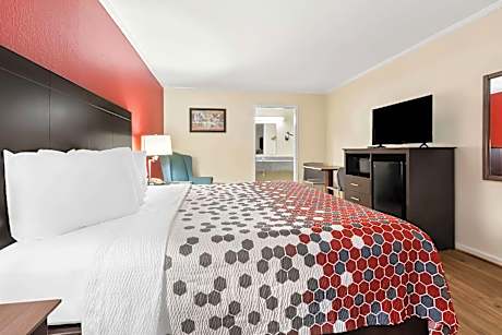 ADA Accessible Standard King Non-Smoking