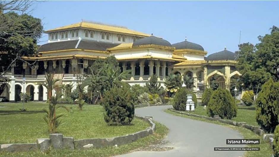 Glamour Hotel and Spa