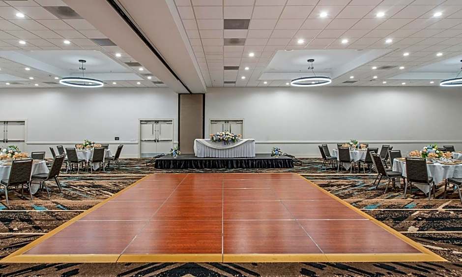 Staybridge Suites Oxnard River Ridge By IHG