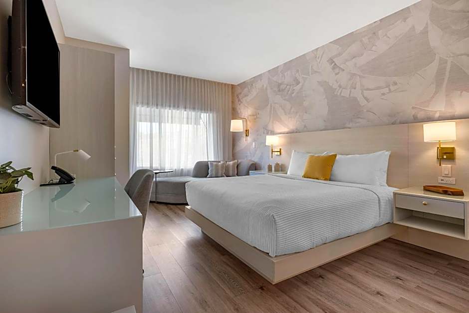 Cambria Hotel Calabasas - Malibu