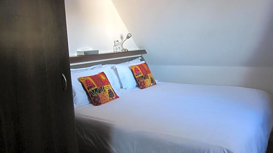 Cotswold House Residence