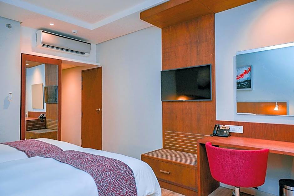 Crowne Plaza - Dar Es Salaam By IHG