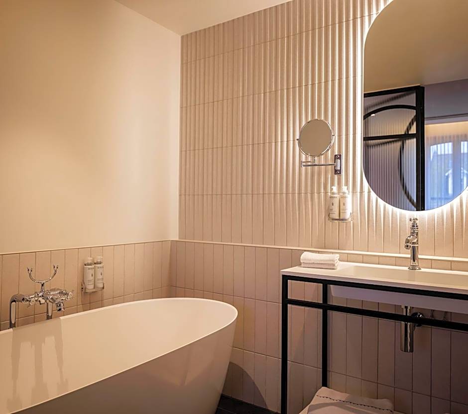 Grand Hotel de Courtoisville