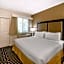 Best Western Plus Palm Court Hotel