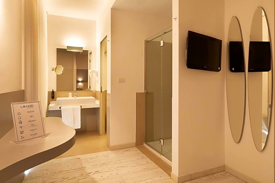 Life Hotel Seaview & Spa