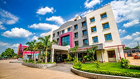Max Hotels Jabalpur