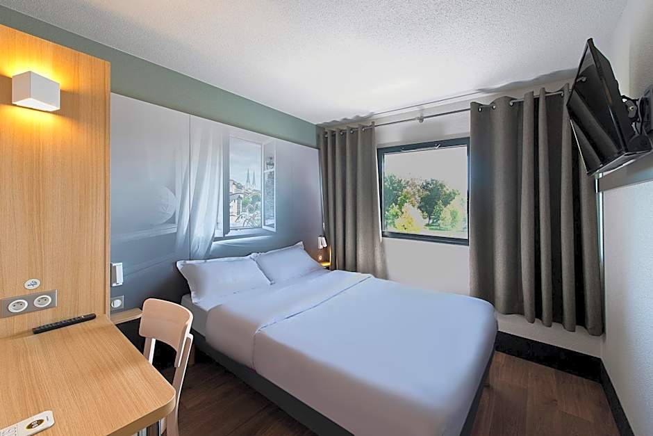B&B HOTEL Pau Zénith