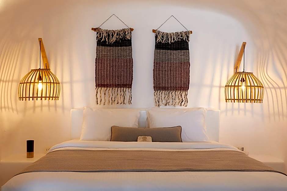 Virginia's Cave Villas