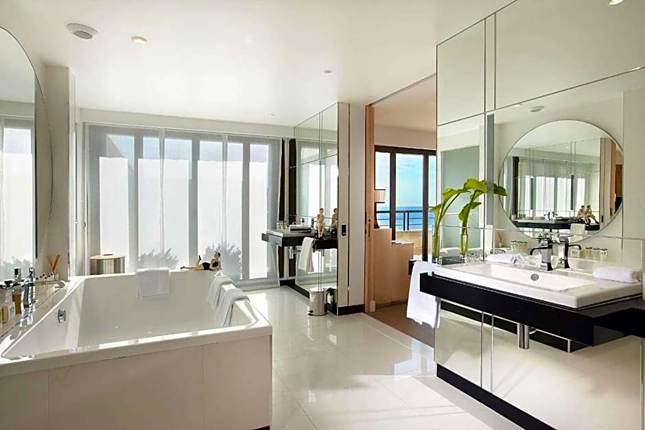 Hyatt Regency Nice Palais De La Mediterranee