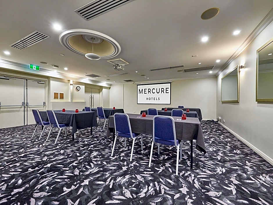 Mercure Perth On Hay