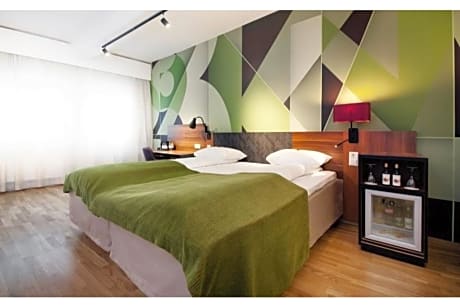 Standard Family Four