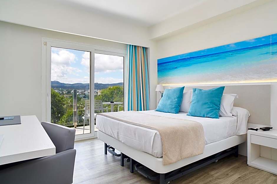 Invisa Hotel Es Pla - Adults Only