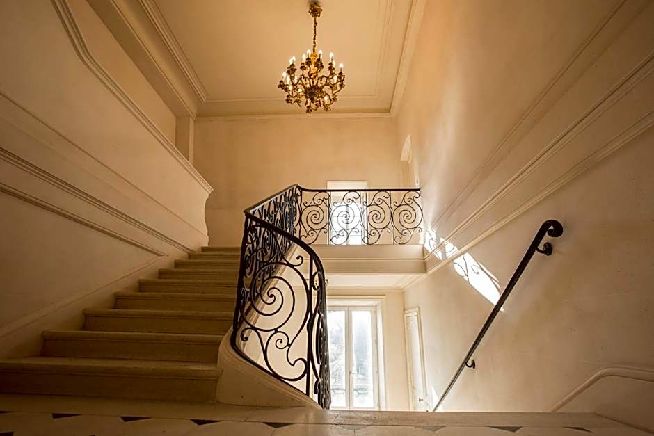 Chateau des Monts