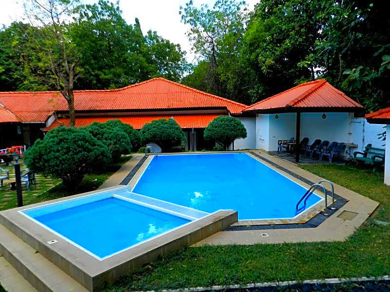 Foto 1 de 50 de Jayasinghe Holiday Resort