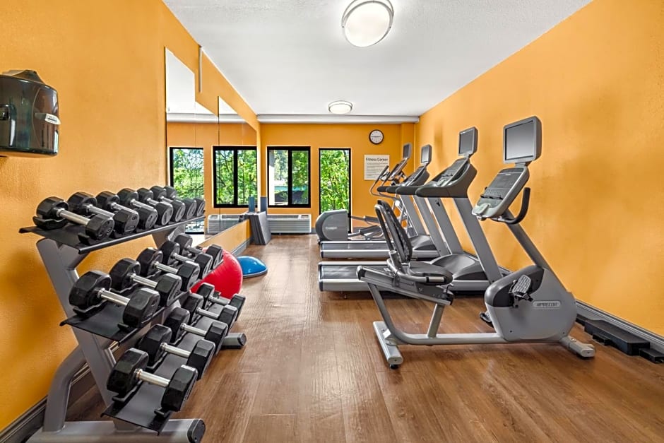 Holiday Inn Express Portland SE - Clackamas Area by IHG